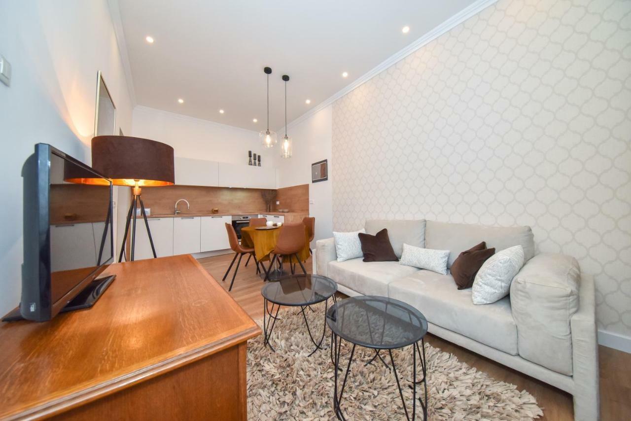 Center Simeon Apartment Zadar Exteriör bild